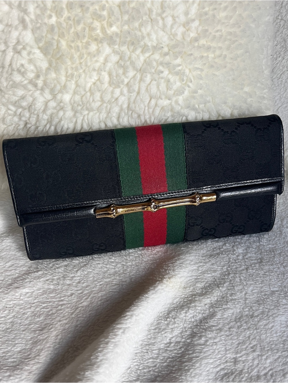 Gucci Black GG Canvas Bamboo-Trim Continental Clutch with Red/Green Web